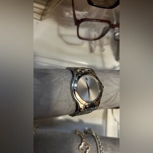 Movado Museum Swiss Made Quartz Silver Stainless Steel Minimalist Wristwatch